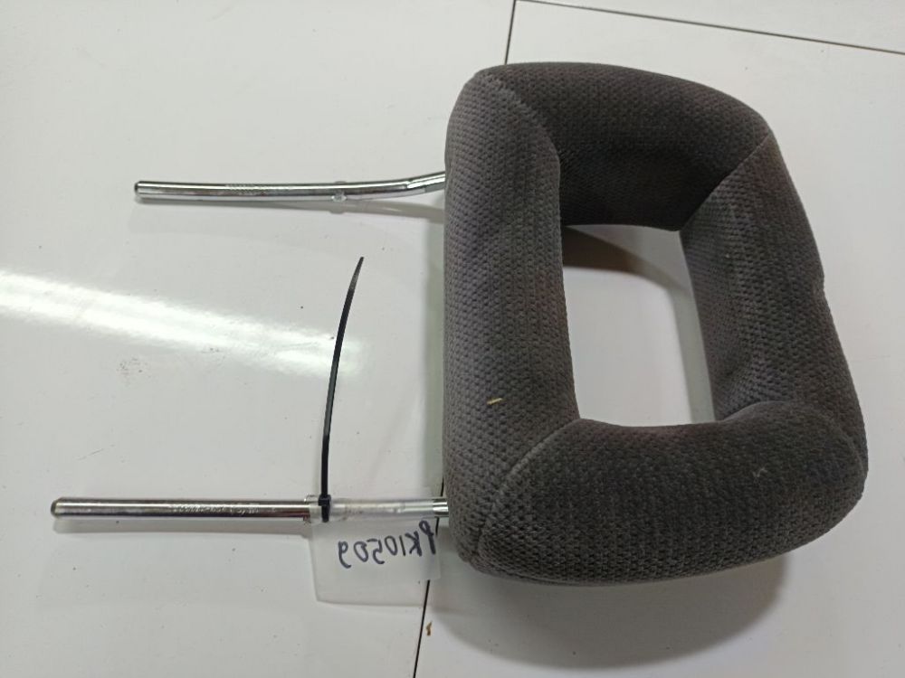 Opel Omega 1997 Seat headrest