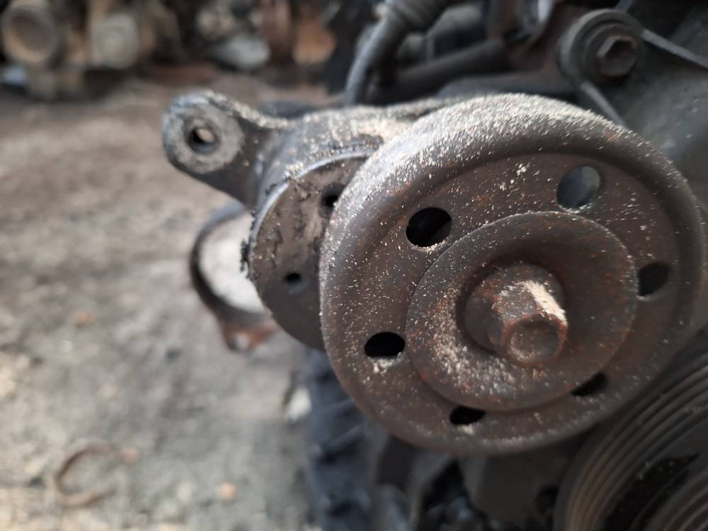 Toyota Corolla 2003 Hihnan Kiristin (Jakohihnan Kiristin)