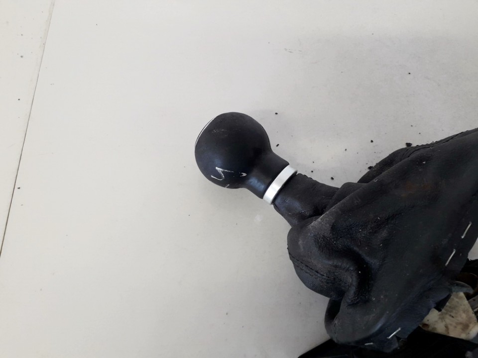 8D0711406A USED Gearshift Lever Mechanical (GEAR SELECTOR UNIT) Audi A6