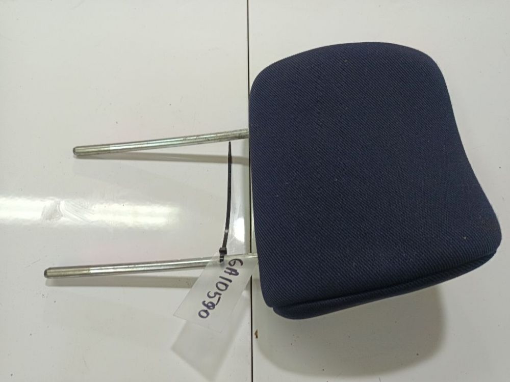 Mitsubishi Colt 1996 Kopfstütze