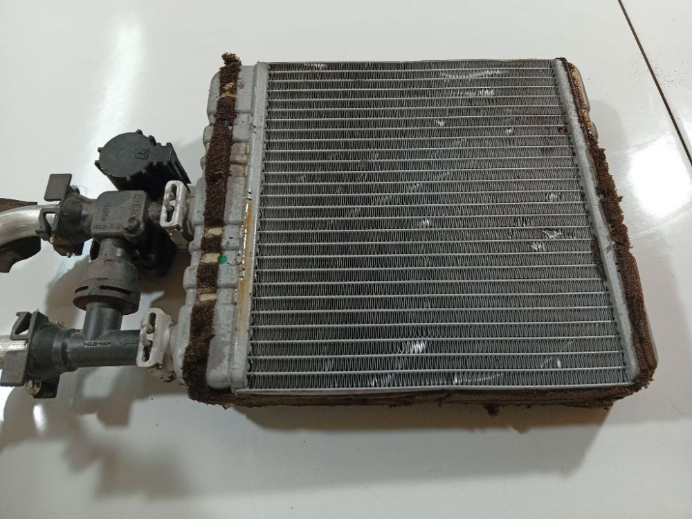 Opel Astra 2000 Salono peciuko radiatorius - Thumbnail 2