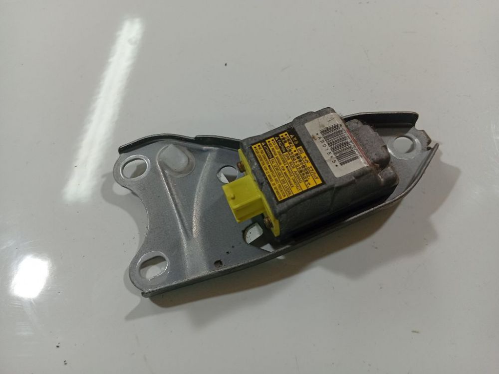 8986044010 Toyota Avensis Verso 2005 Srs Airbag crash sensor