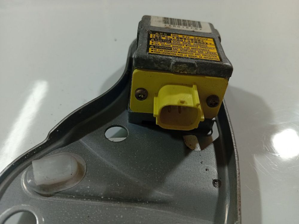 8986044010 Toyota Avensis Verso 2005 Srs Airbag crash sensor - Thumbnail 2