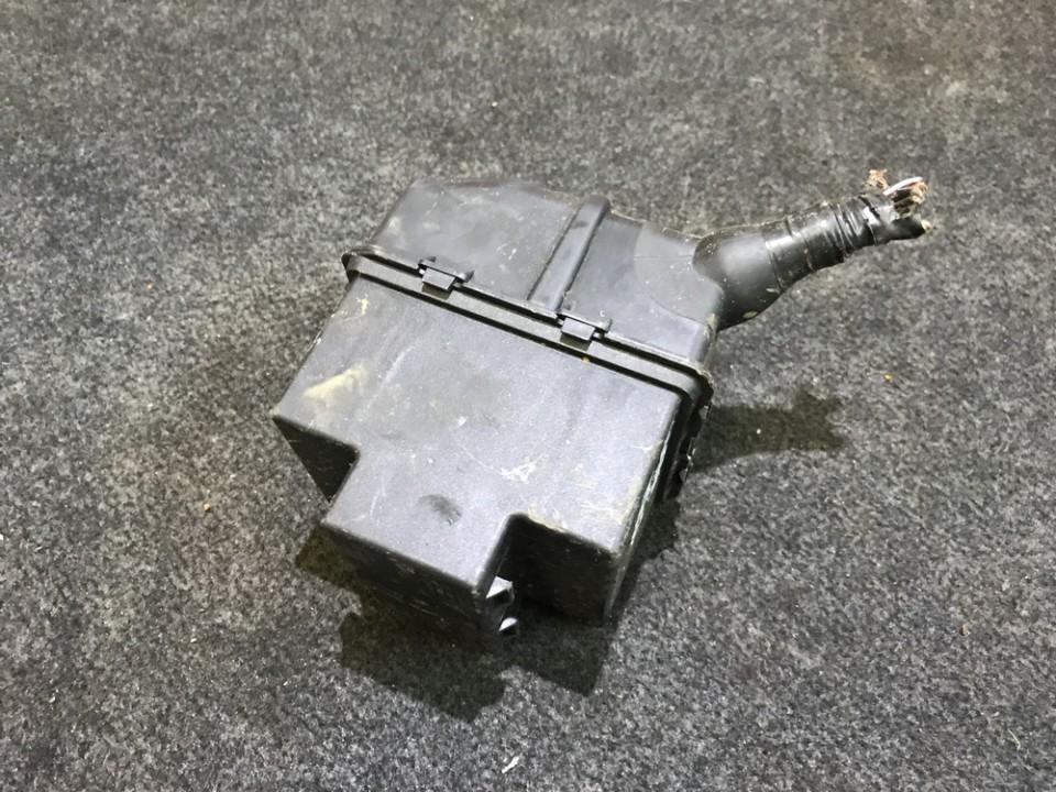 1K0937311C Volkswagen Touran 2005 Fuse box