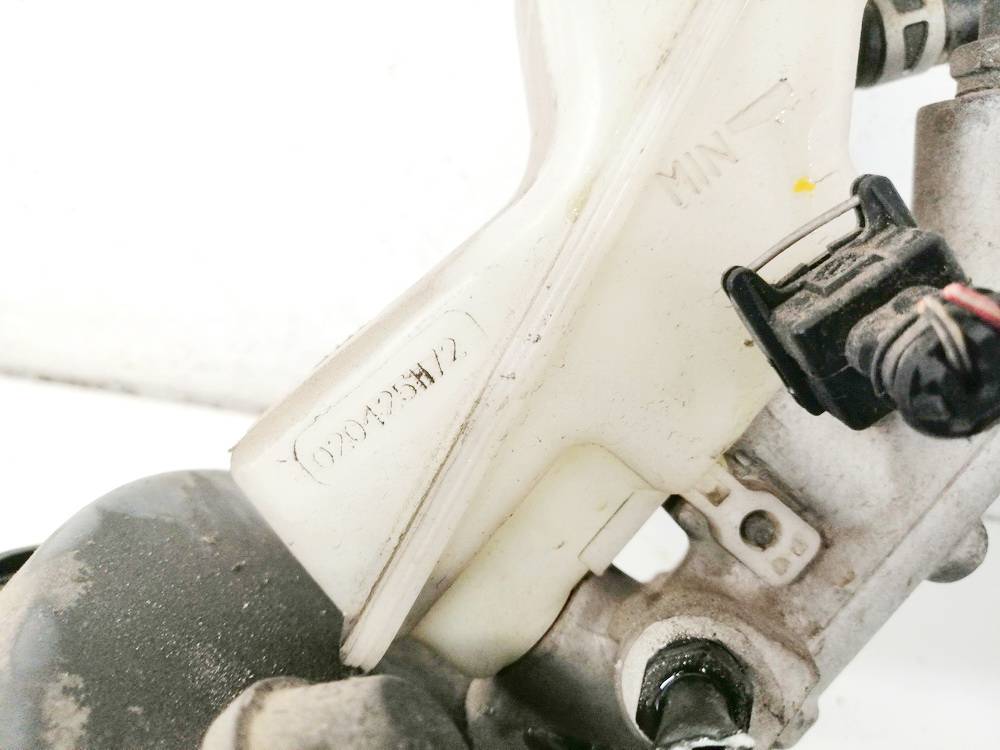 0204251172 Toyota Avensis 2004 Brake Master Cylinder - Thumbnail 3