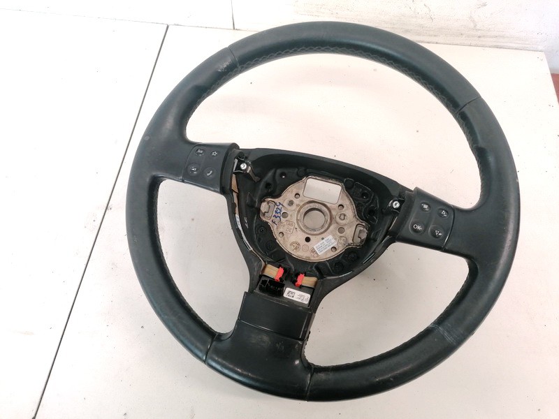 3C0419091 USED Steering wheel Volkswagen Passat 2006 2.0L EIS01322018