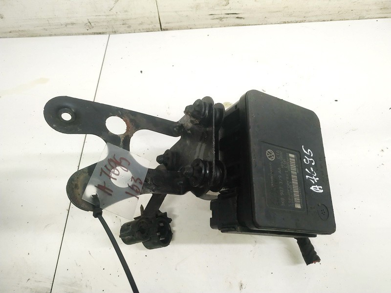 1K016517T Volkswagen Touran 2006 ABS Unit (ABS Brake Pump)
