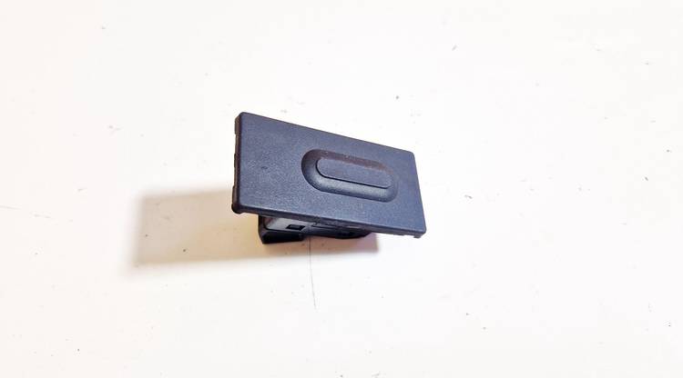 Mazda CX-3 2016 Interruptor para abrir la puerta trasera - Thumbnail 3