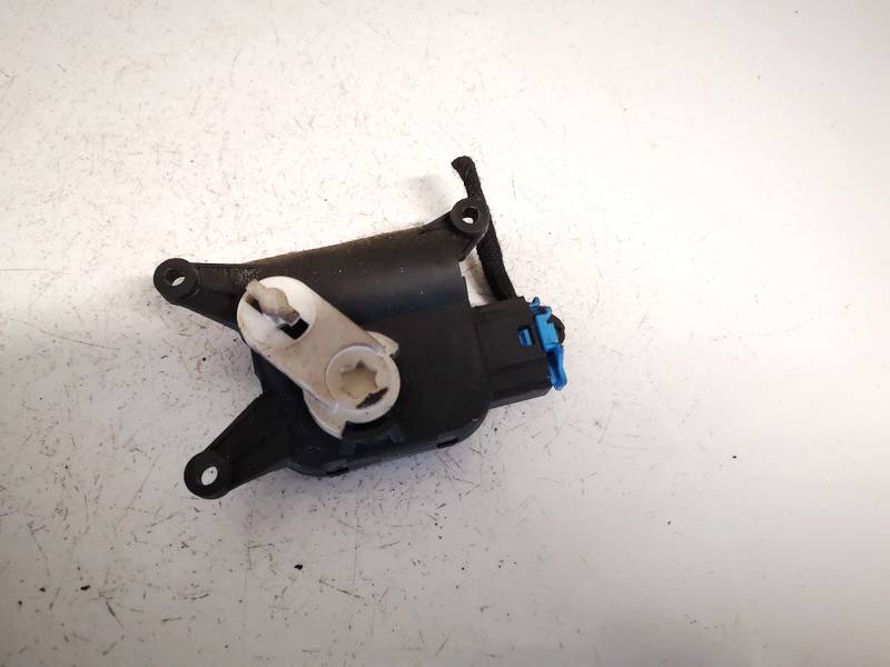 1K0907511C Volkswagen Caddy 2006 Heater Vent Flap Control Actuator Motor - Thumbnail 2