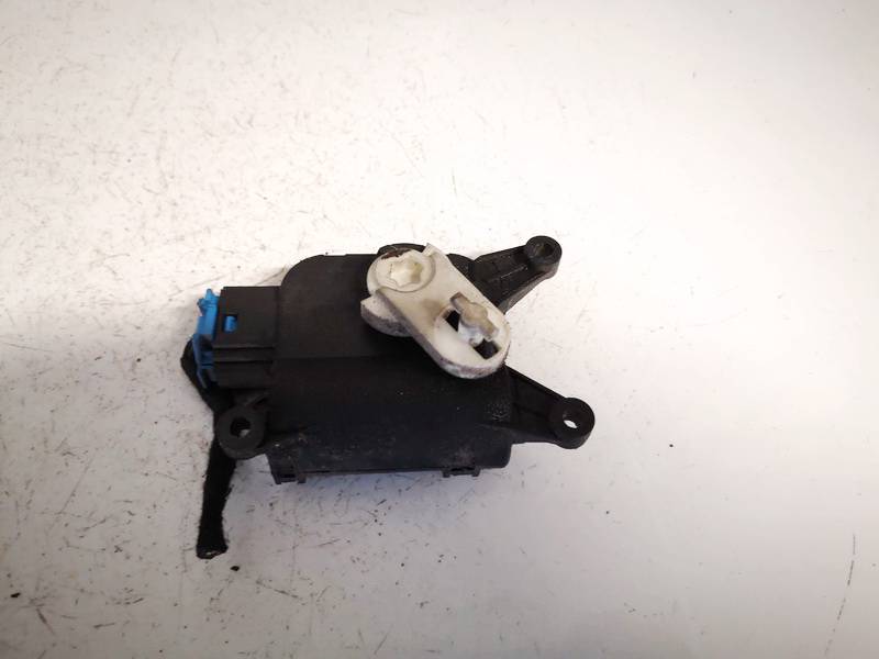 1K0907511C Volkswagen Caddy 2006 Heater Vent Flap Control Actuator Motor - Thumbnail 3