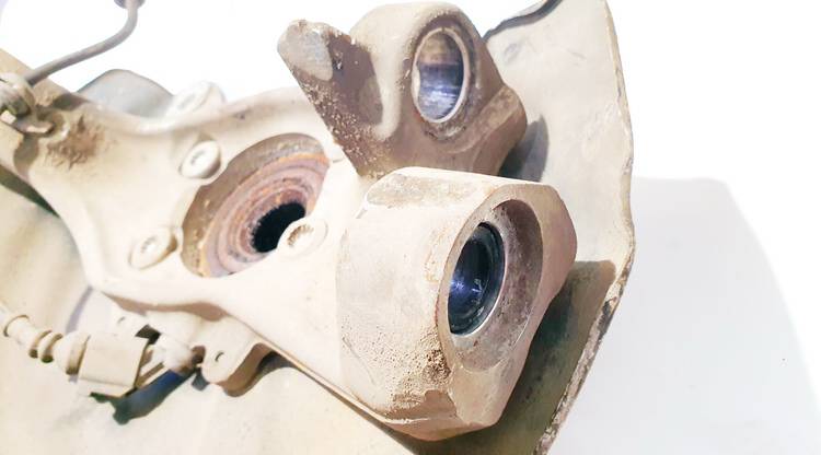 4F0258 Audi A6 2005 Steering Knuckle - FRONT RIGHT - Thumbnail 2