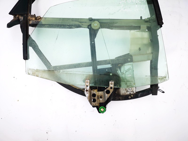 Audi A4 1995 Durvju rāmis - AIZMUGURE PA LABI - Thumbnail 2