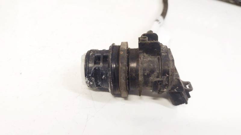 0602104541 Toyota Prius 2005 Windshield Windscreen Washer Pump - Thumbnail 3