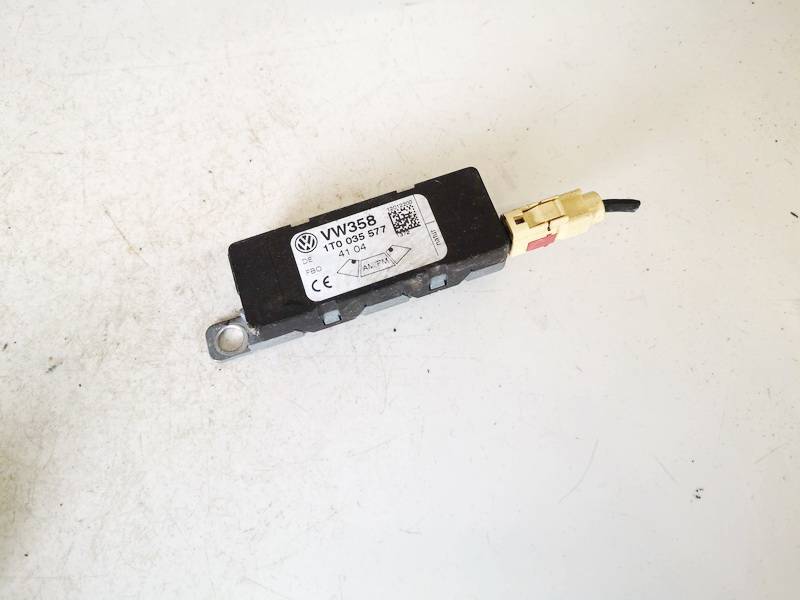 1T0035577 Volkswagen Touran 2004 Antenna Module Unit
