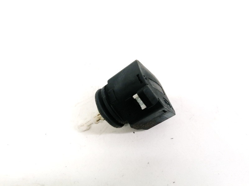 00883000 Opel Vectra 2004 Moteur de réglage du niveau des phares
