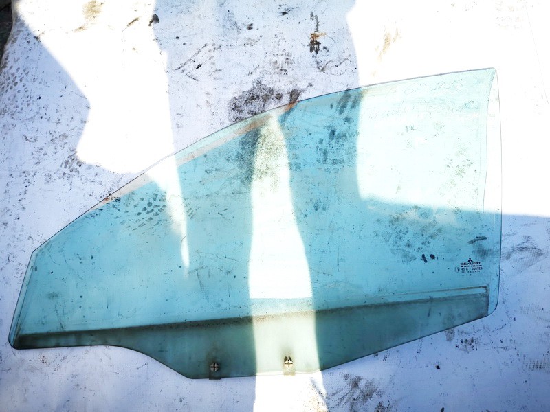 Mitsubishi Carisma 1998 Door-Drop Glass - FRONT LEFT