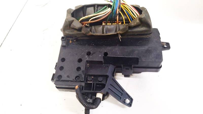 YQE102190 Rover 600-Series 1998 CAJA RELES -  FUSIBLES - Thumbnail 3