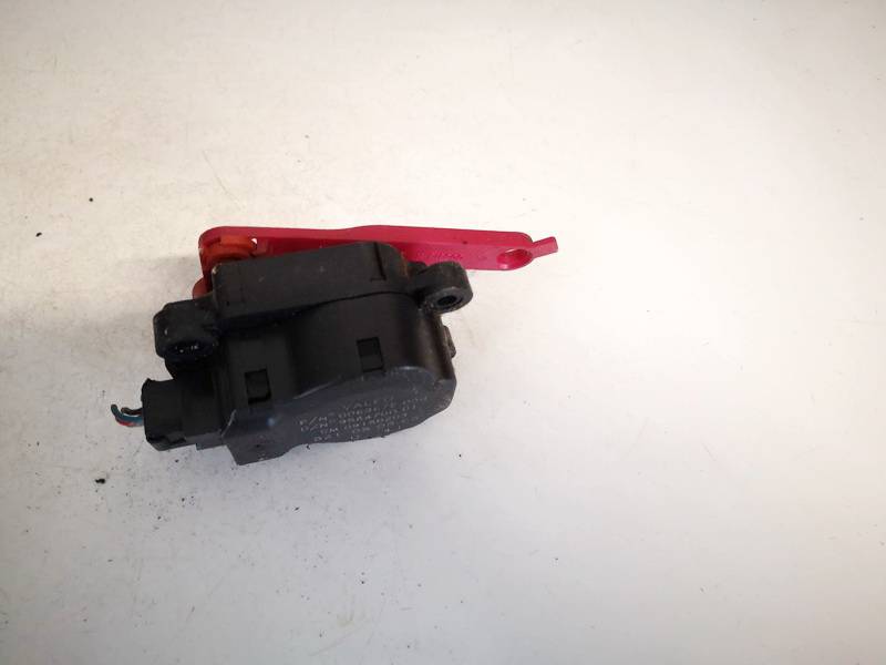 09180203 Opel Vectra 2005 Lämmittimen läppämotor - Thumbnail 2