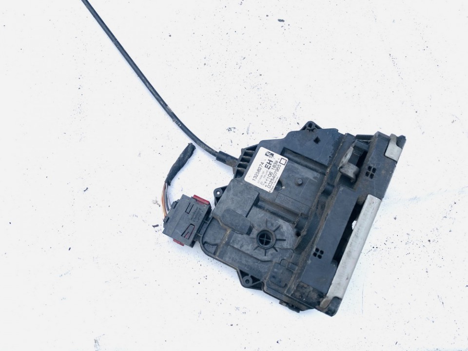 13258274 Opel Corsa 2007 Door Lock Mechanism - FRONT RIGHT