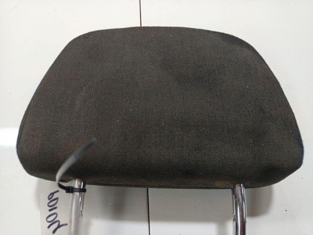 Opel Astra 2005 Seat headrest - Thumbnail 4