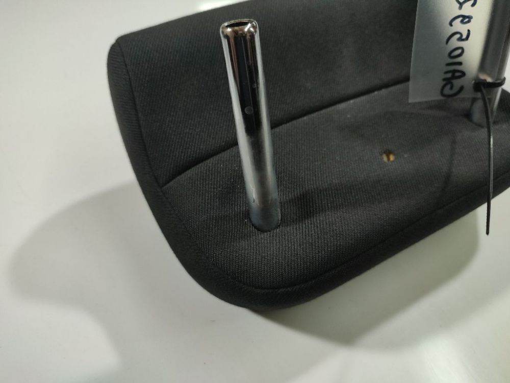 Skoda Octavia 2011 Kopfstütze - Thumbnail 4