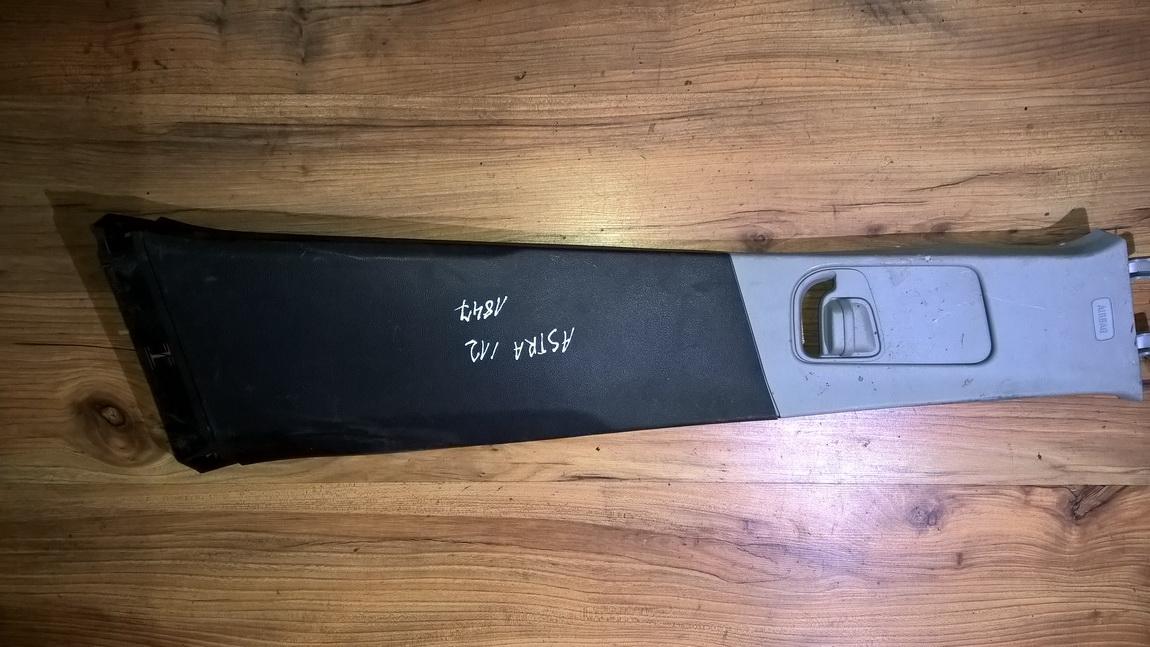 322225228 Opel Astra 2011 Wykończenie wnętrza (plastikowe elementy)