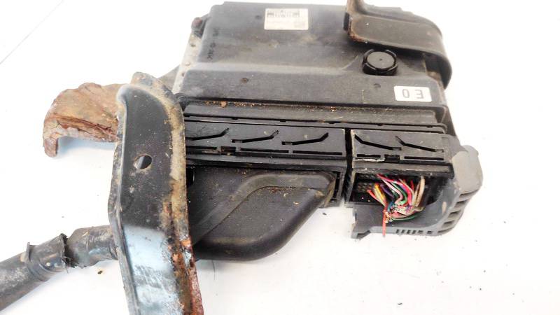 8966142C10 Toyota RAV-4 2006 ECU Engine Computer (Engine Control Unit) - Thumbnail 2
