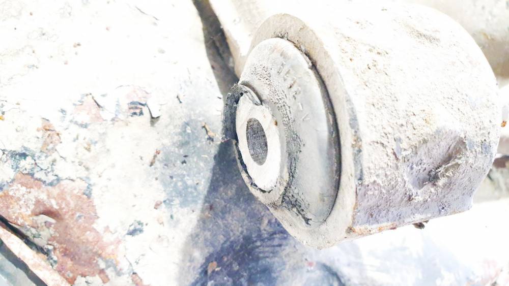 Audi A6 2006 Steering Knuckle - REAR RIGHT - Thumbnail 3