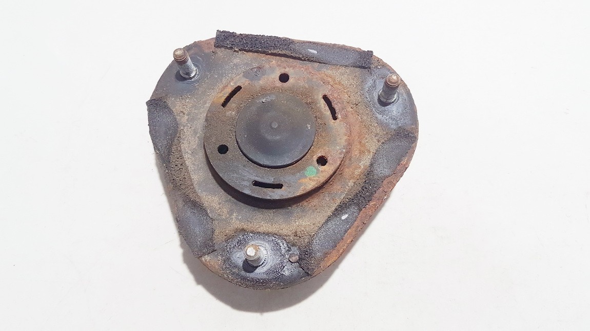 Toyota Corolla Verso 2005 Guide support - FRONT LEFT