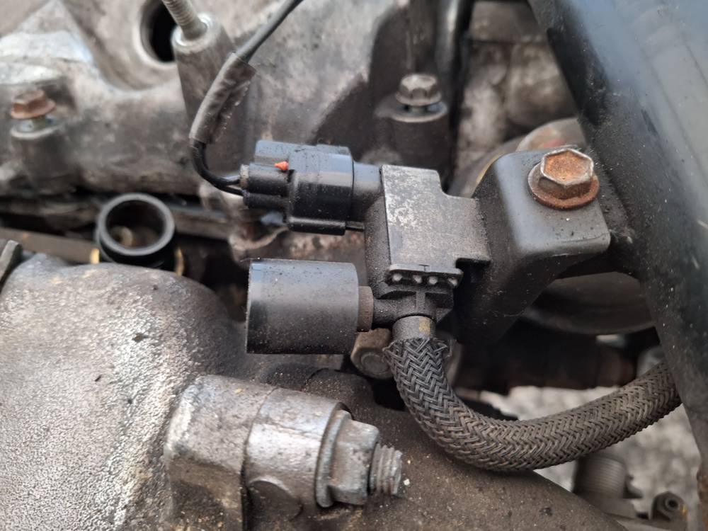 Toyota Corolla 2003 Solenoidi (elektromagneettinen solenoidi)