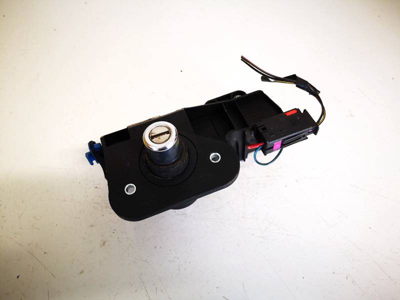 09183495 Opel Meriva 2003 Lid lock (BOOT LOCK) - REAR