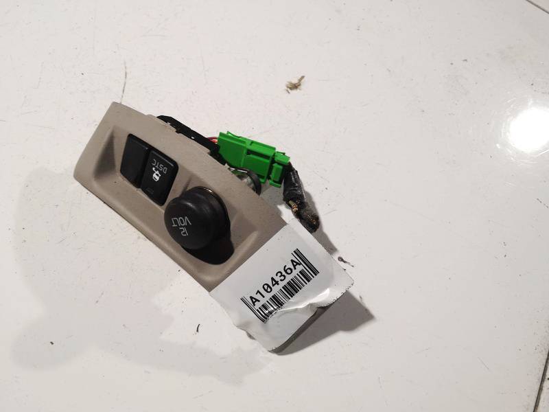 8686026 Volvo S40 2004 Cigarette lighter cover assembly