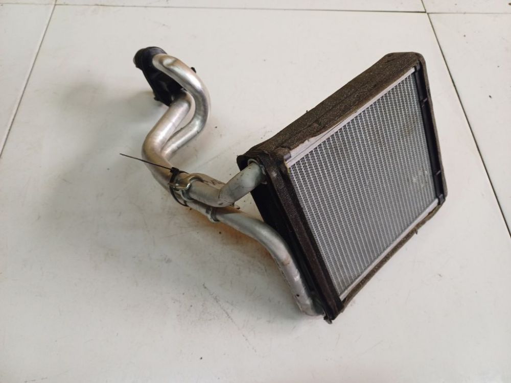 Skoda Superb 2010 Salono peciuko radiatorius - Thumbnail 3