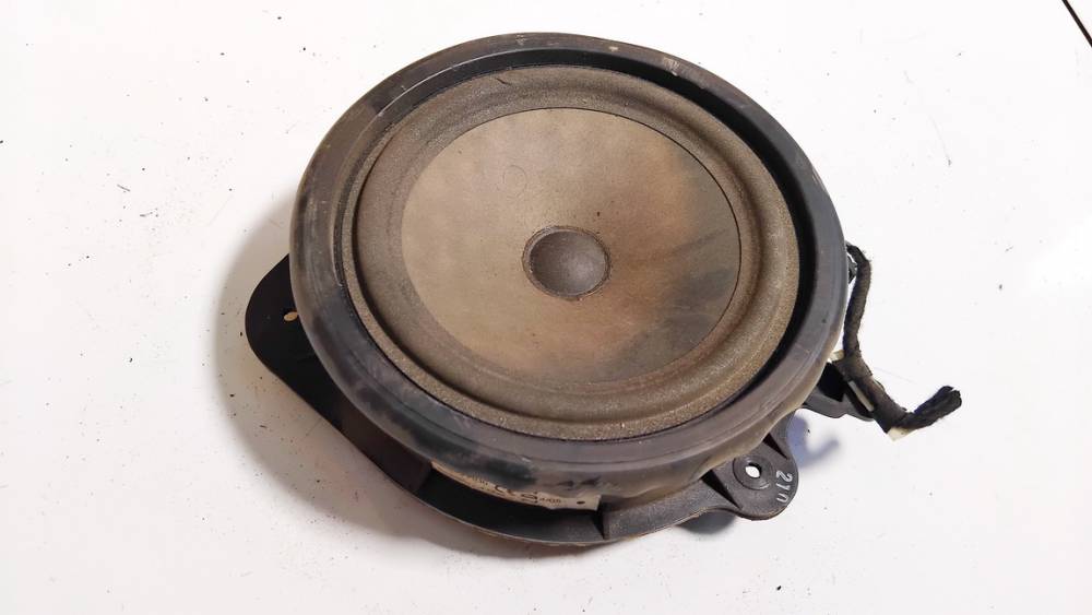 8P0035411 Audi A3 2005 Kaiutin