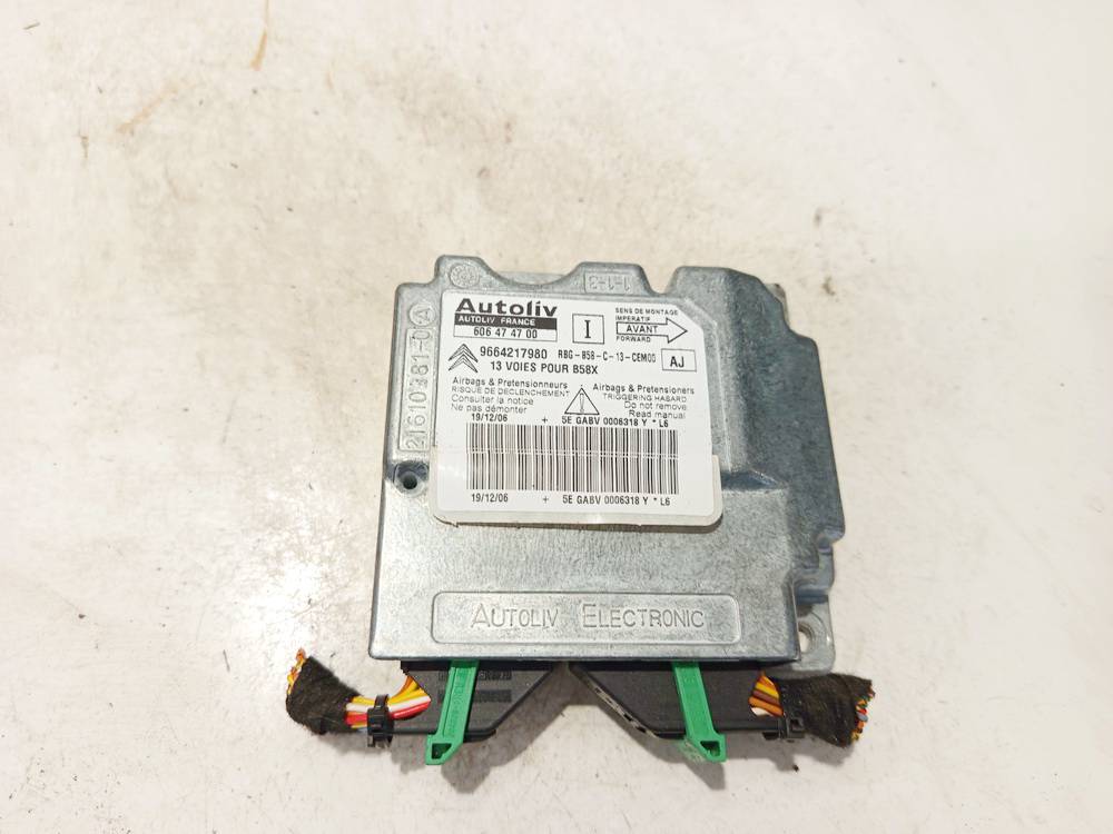 9664217980 Citroen C4 Grand Picasso 2006 SRS AIRBAG KOMPIUTERIS - ORO PAGALVIU VALDYMO BLOKAS