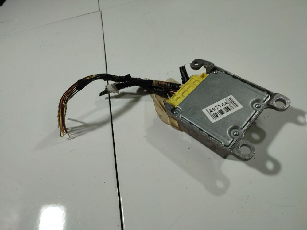 215537108 Toyota Auris 2007 SRS AIRBAG KOMPIUTERIS - ORO PAGALVIU VALDYMO BLOKAS
