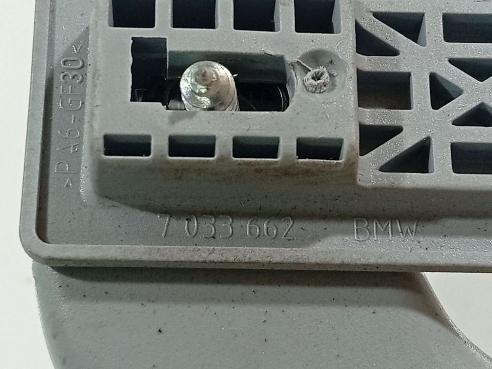 7033662 BMW 1-Series 2005 ASIDERO TECHO - TRASERO DERECHO - Thumbnail 4