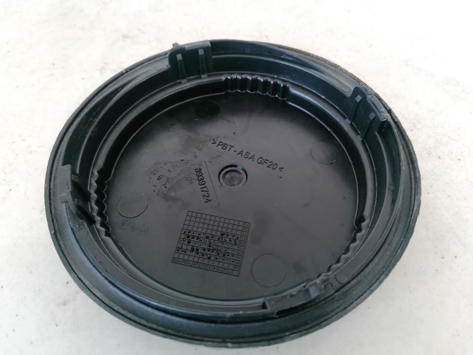 89391724 Volkswagen Polo 2007 Headlight bulb dust cover cap - FRONT - Thumbnail 3