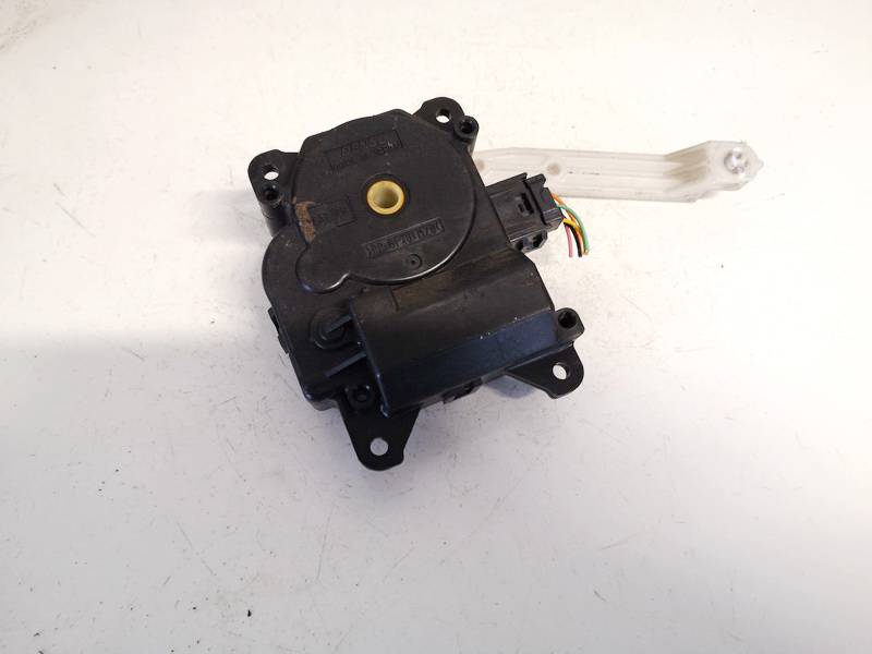 0637007440 Toyota Prius 2006 Silnik klapki nagrzewnicy