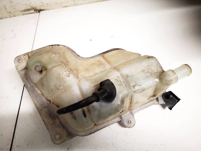 8D0121403L Volkswagen Passat 2004 Expansion Tank coolant (RADIATOR EXPANSION TANK BOTTLE ) - Thumbnail 2