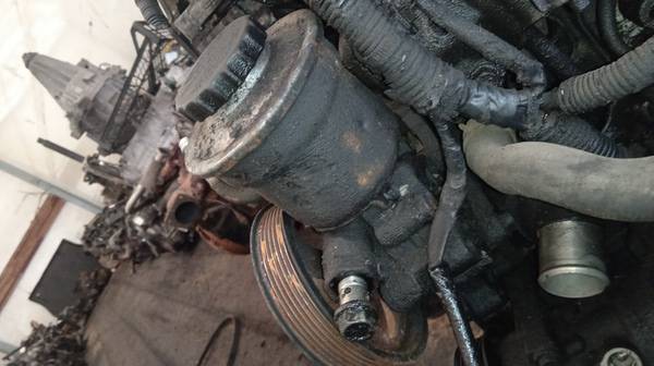 Toyota Corolla Verso 2006 Stūres pastiprinātāja sūknis - Thumbnail 3