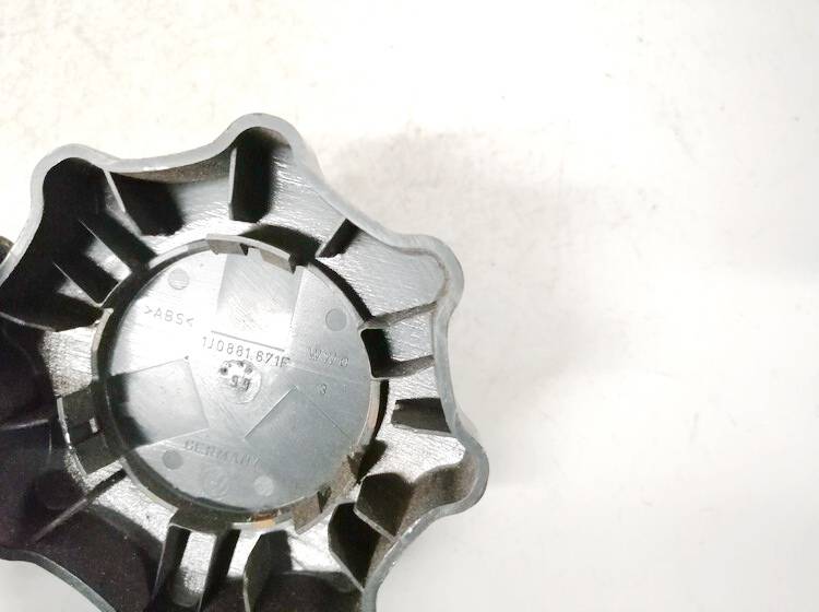 1J881671F Skoda Octavia 1998 Salono apdaila (plastmases) - Thumbnail 3