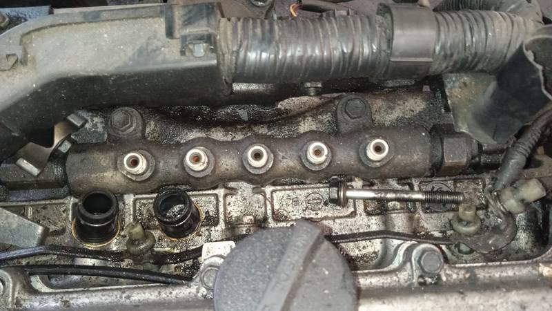 Toyota Corolla Verso 2006 Degvielas sadalītājs