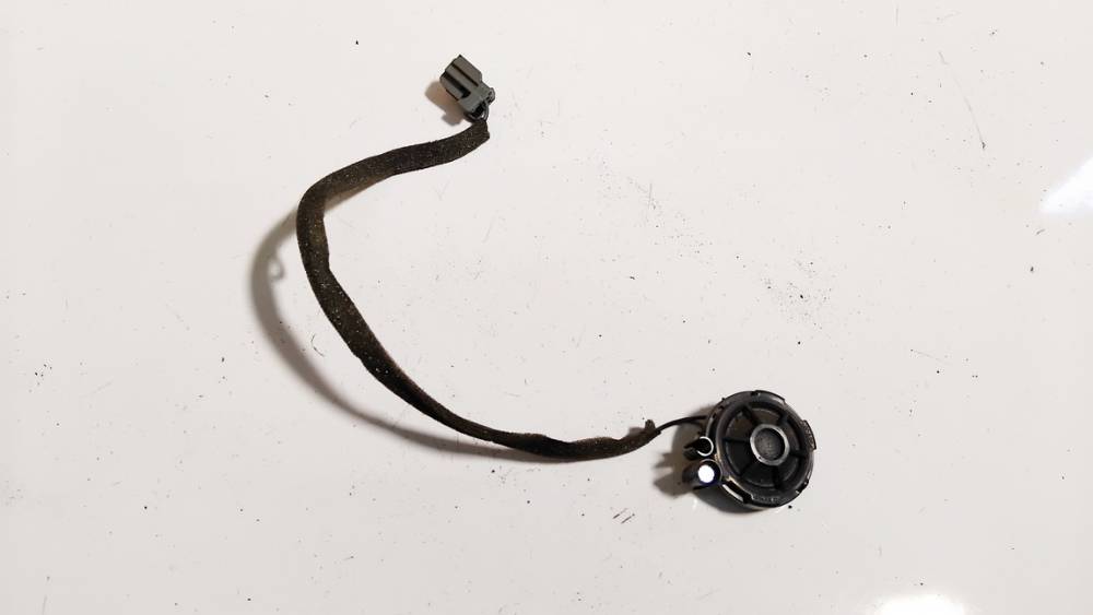 8673066 Volvo S40 2004 Speaker (audio)