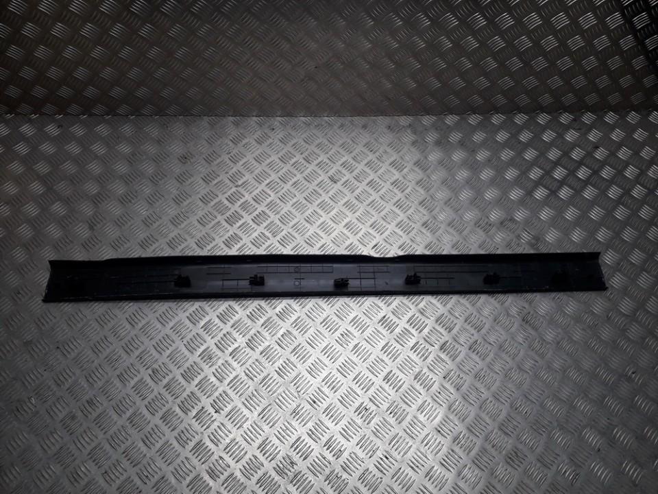 F15168720 Mazda RX-8 2005 Moldura protectora del borde delantero - DELANTERO IZQUIERDO - Thumbnail 2