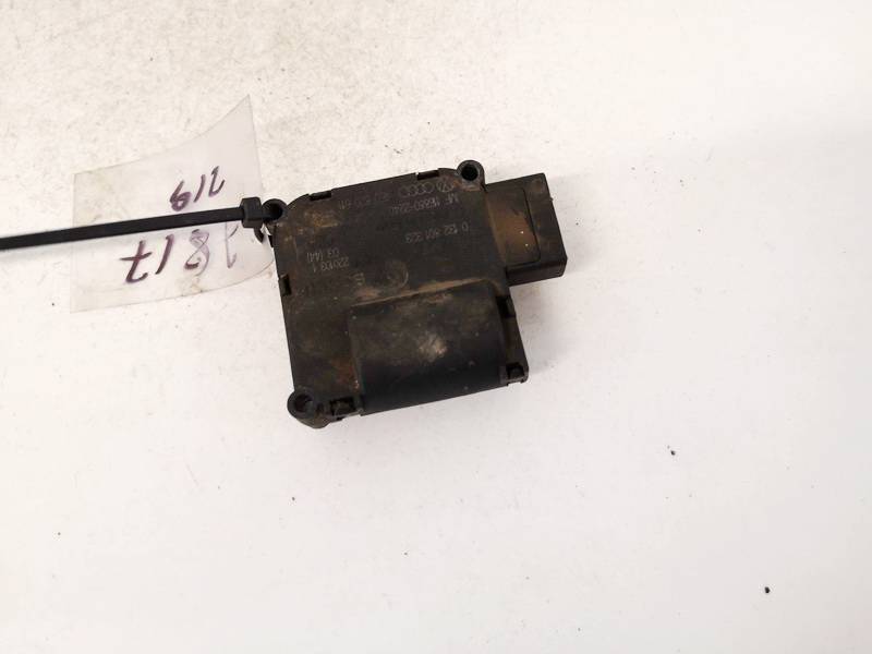 4E0820511 Audi A8 2003 Heater Vent Flap Control Actuator Motor
