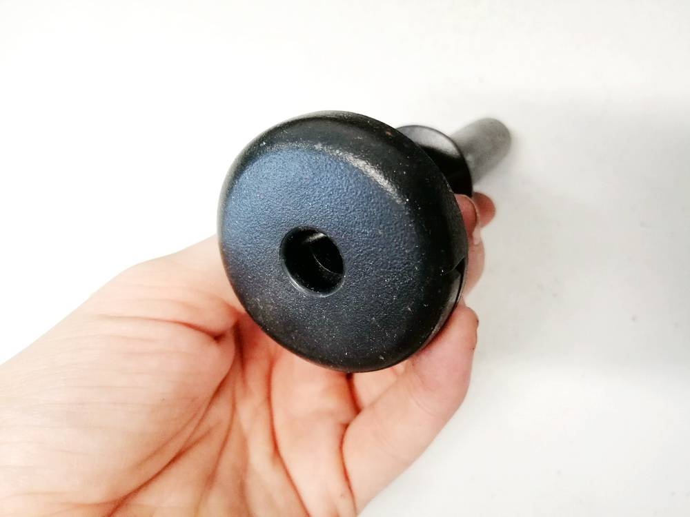 Mazda 626 1997 Wykończenie wnętrza (plastikowe elementy) - Thumbnail 2