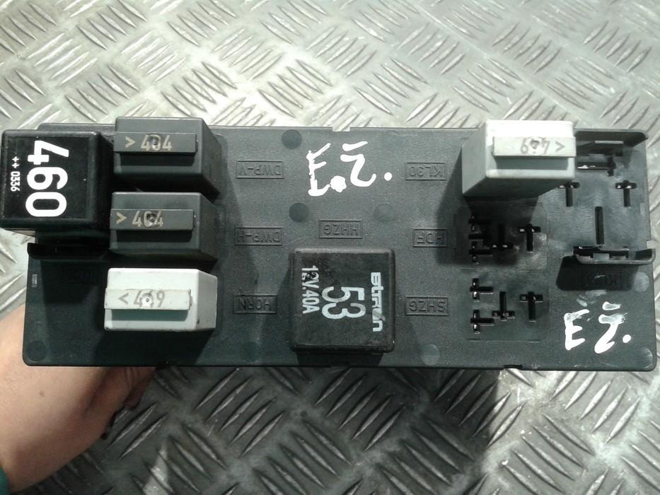 8P0907279A Audi A3 2003 Confort Contrôle Module - Thumbnail 2