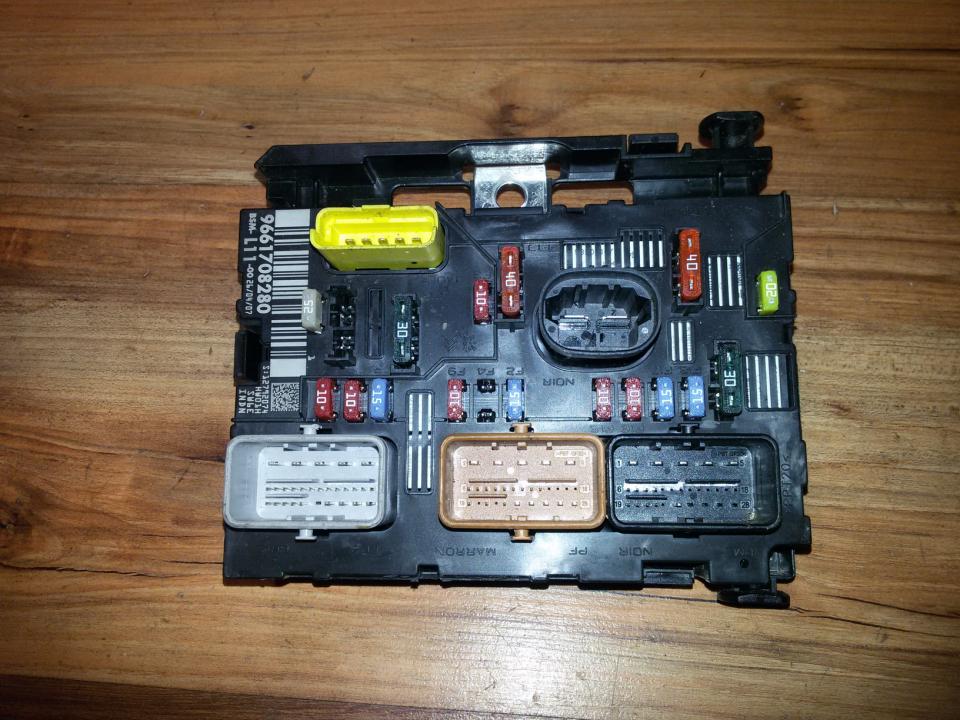 9661708280 Peugeot 207 2008 Mukavuusmoduuli