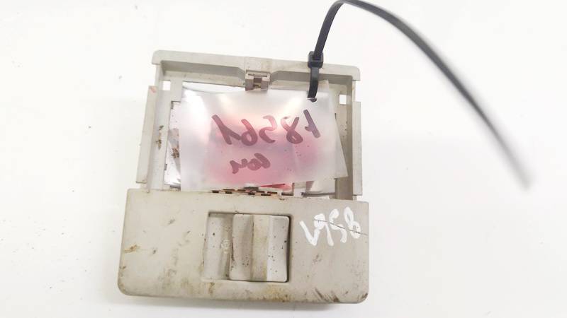 8D0947105B Audi A4 1996 Sisätilojen valon kytkin  - TAKANA